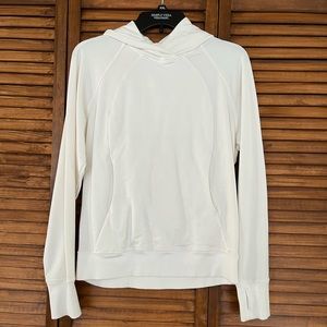 Lululemon Pullover